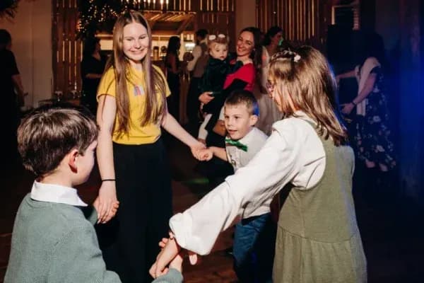 Babysitting na svadbu